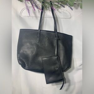 Lily & Ivy Black Tote